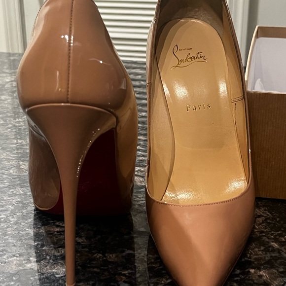 Hey Beautiful People these are authentic Christians That has been wormed twice - Picture 4 of 5